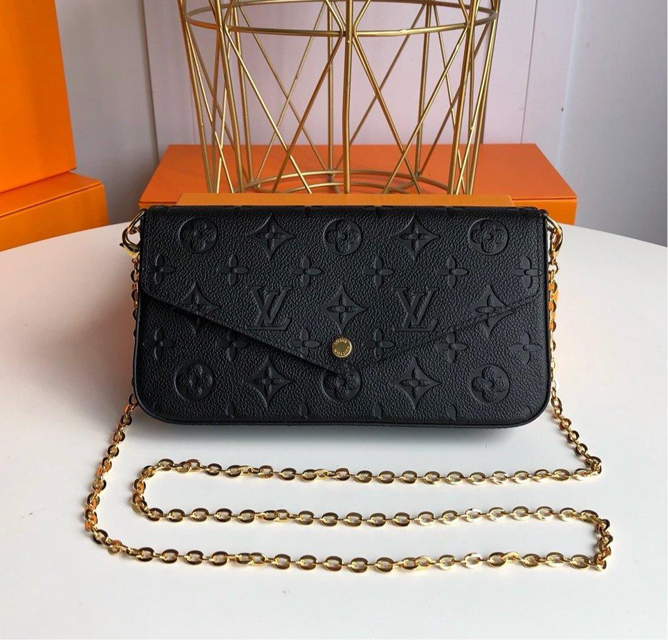 Louis Vuitton félicie pochette Black