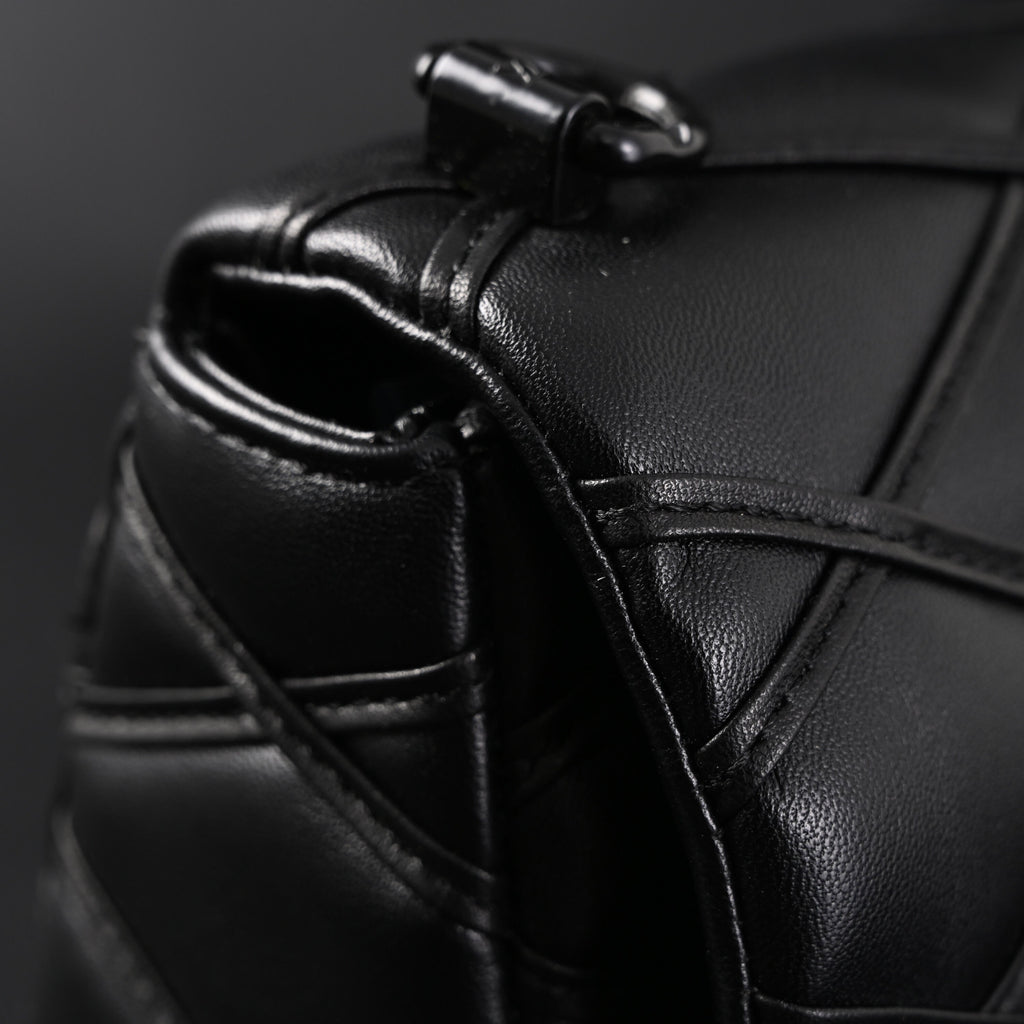 Louis Vuitton GO-14 MM Quilted Leather Chain Shoulder Bag – Black
