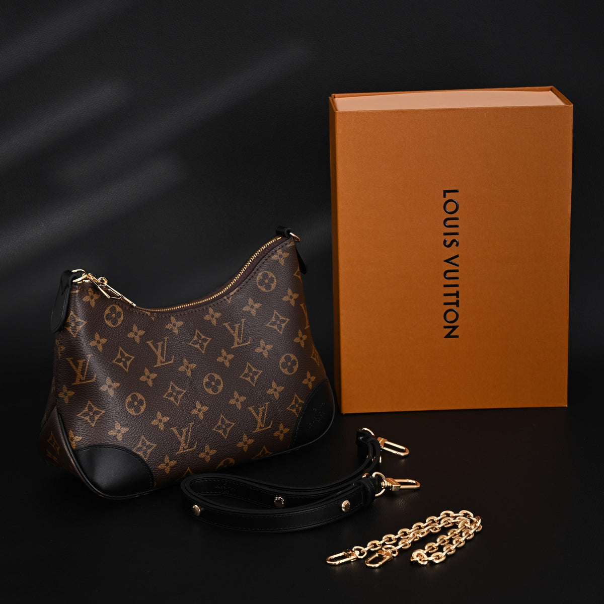 Louis Vuitton Monogram Canvas Pochette Shoulder Bag