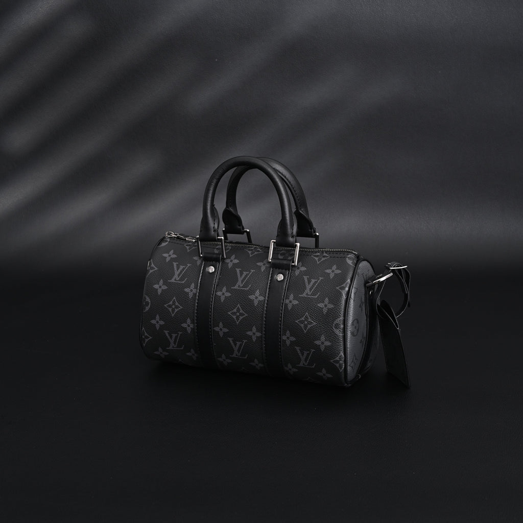 Louis Vuitton Keepall Bandoulière 50 – Monogram Eclipse Canvas
