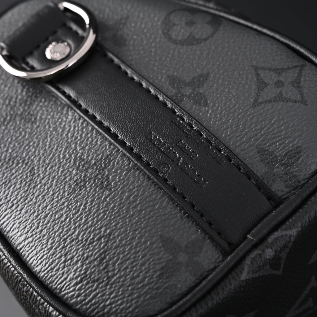 Louis Vuitton Keepall Bandoulière 50 – Monogram Eclipse Canvas