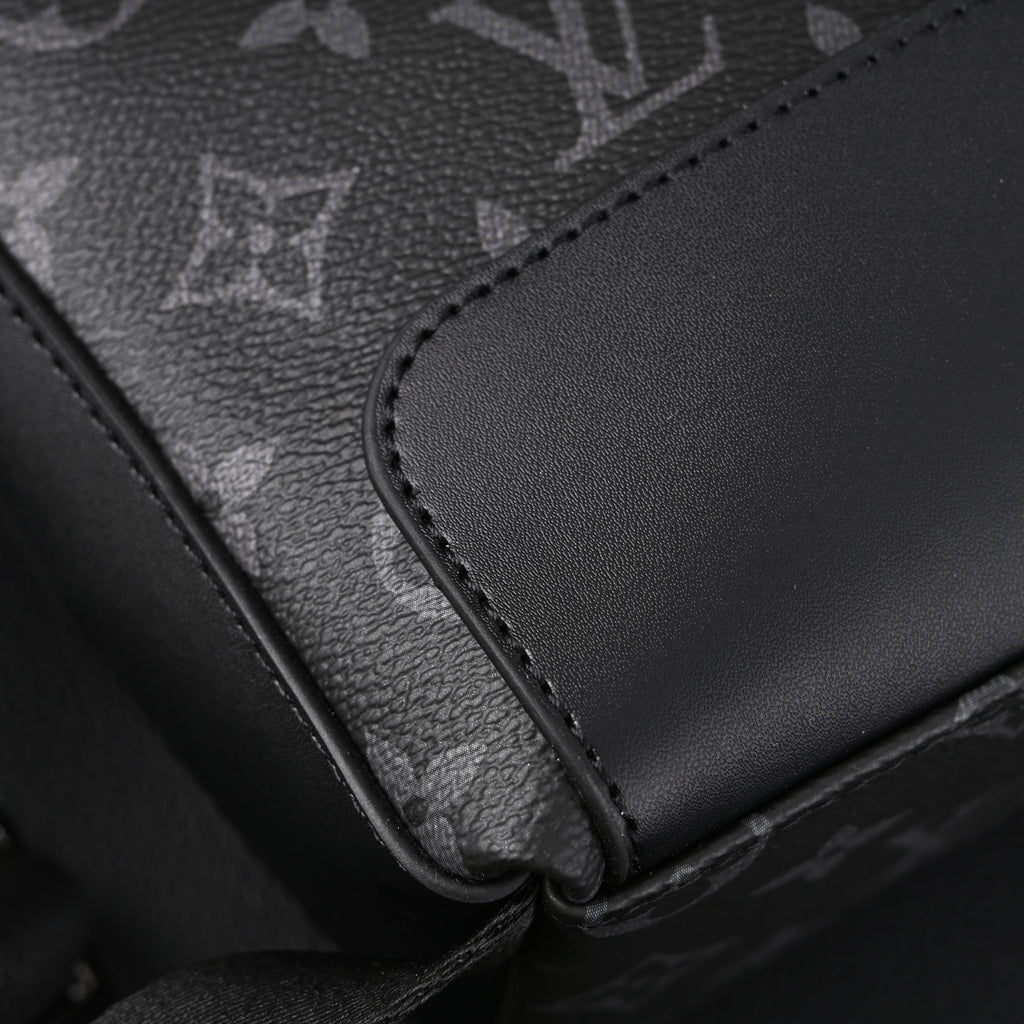 Louis Vuitton Messenger Bag – Monogram Eclipse Canvas