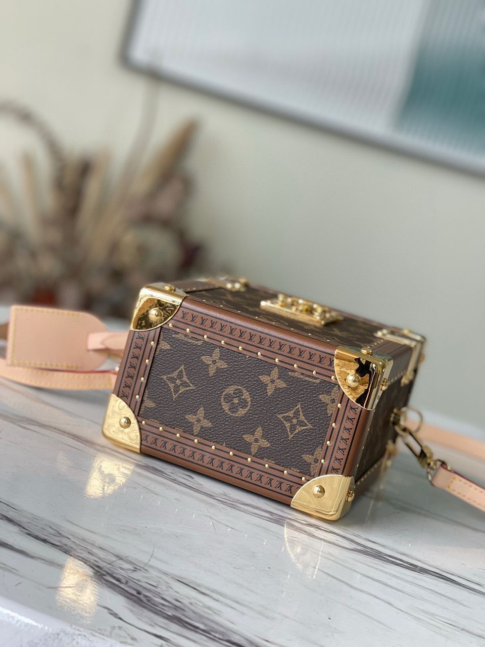 Louis Vuitton monogram box bag